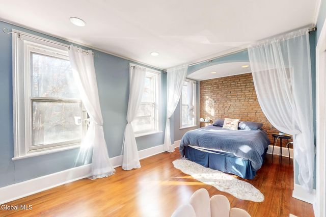 215 Jay Street, Albany, NY 12210