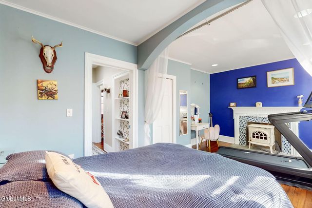 215 Jay Street, Albany, NY 12210