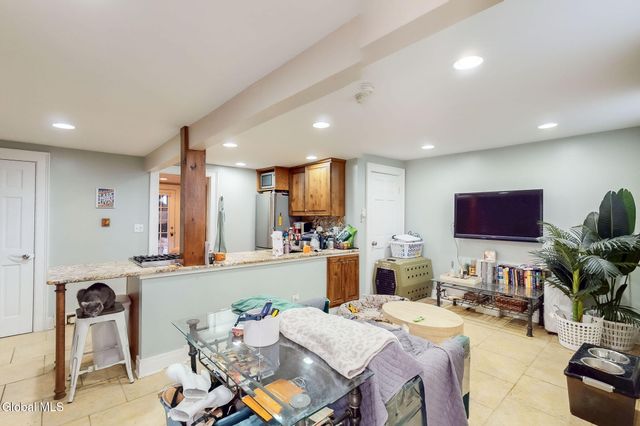 215 Jay Street, Albany, NY 12210