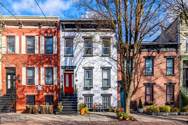 215 Jay Street, Albany, NY 12210