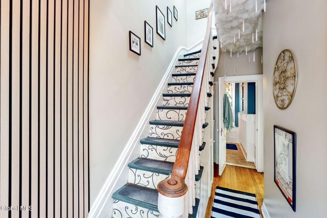 215 Jay Street, Albany, NY 12210