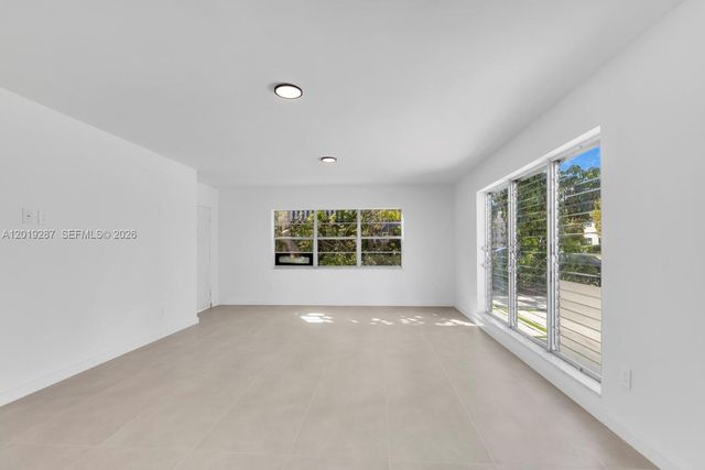 1130 102nd St 1, Bay Harbor Islands, FL 33154