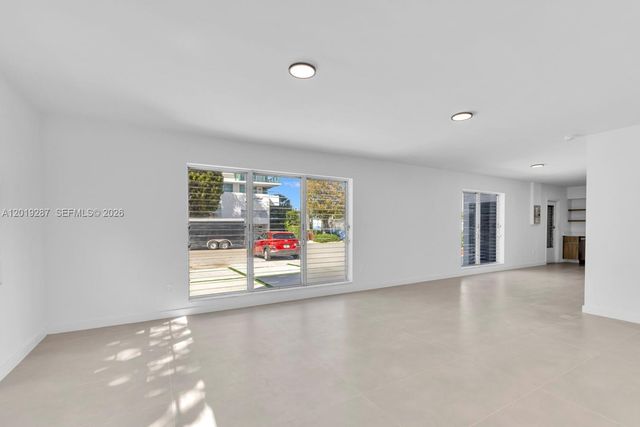1130 102nd St 1, Bay Harbor Islands, FL 33154
