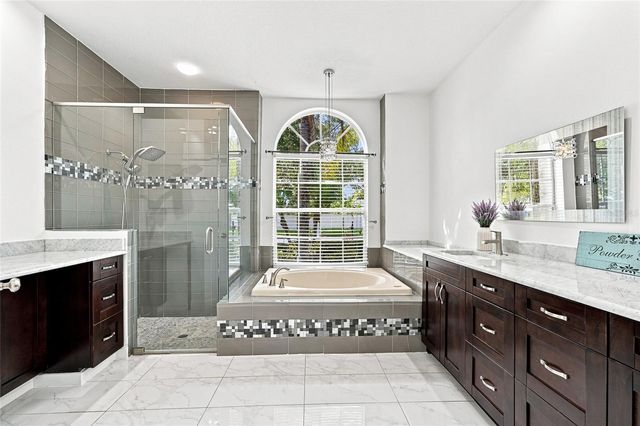 12018 NORTHUMBERLAND DRIVE, Tampa, FL 33626