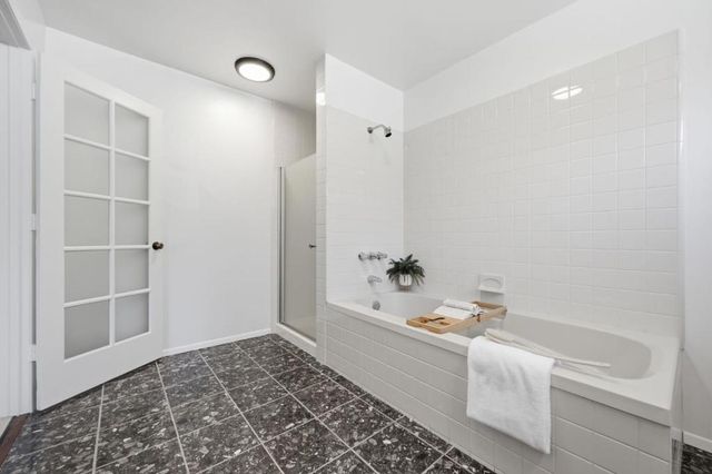 114 E Hillsdale Boulevard, San Mateo, CA 94403