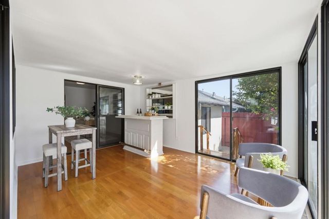 114 E Hillsdale Boulevard, San Mateo, CA 94403