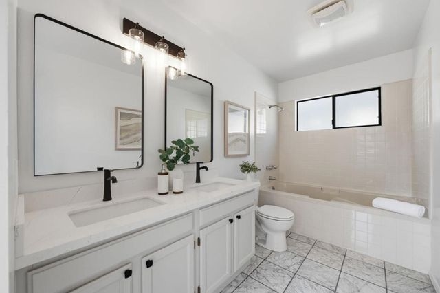 114 E Hillsdale Boulevard, San Mateo, CA 94403
