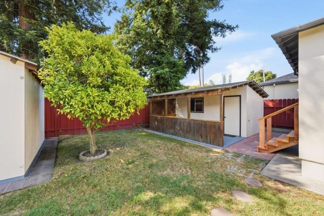 114 E Hillsdale Boulevard, San Mateo, CA 94403