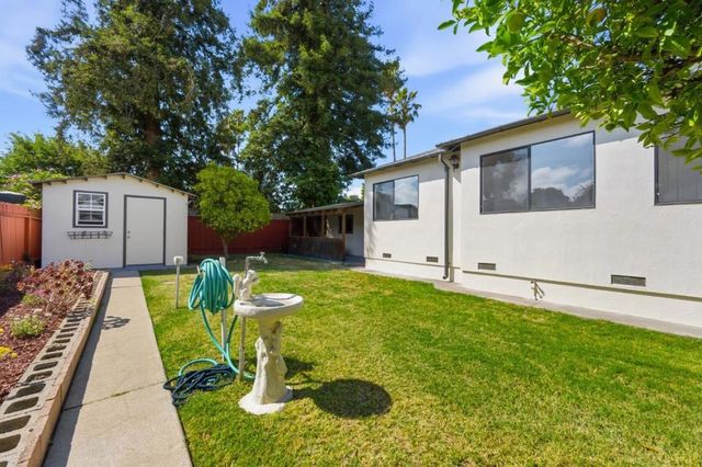114 E Hillsdale Boulevard, San Mateo, CA 94403