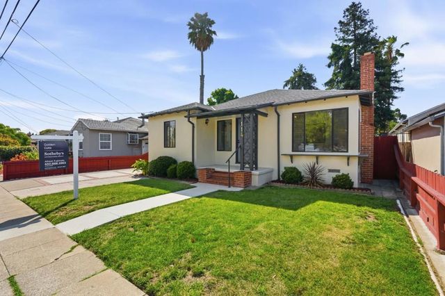 114 E Hillsdale Boulevard, San Mateo, CA 94403