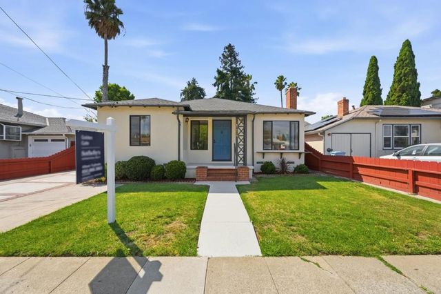 114 E Hillsdale Boulevard, San Mateo, CA 94403