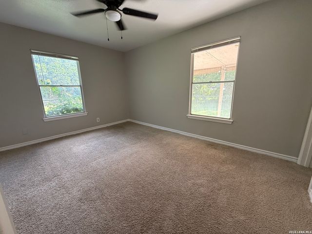 4318 DIAMONDHEAD DR, San Antonio, TX 78218