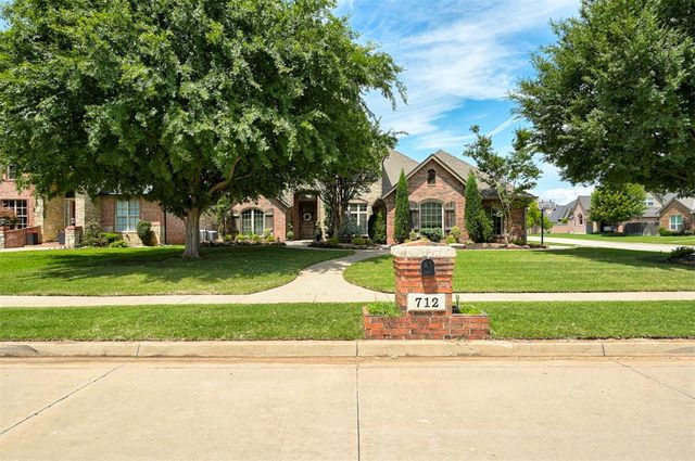 712 Trisha Lane, Norman, OK 73072