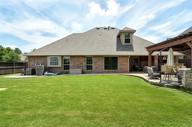 712 Trisha Lane, Norman, OK 73072