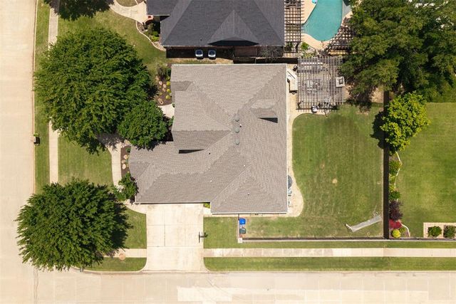 712 Trisha Lane, Norman, OK 73072