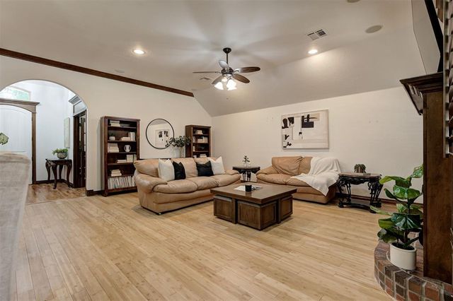 712 Trisha Lane, Norman, OK 73072
