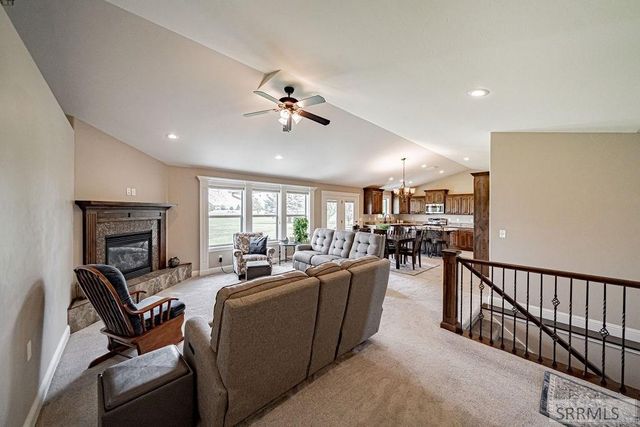 6334 Glen Abby Circle, Idaho Falls, ID 83401