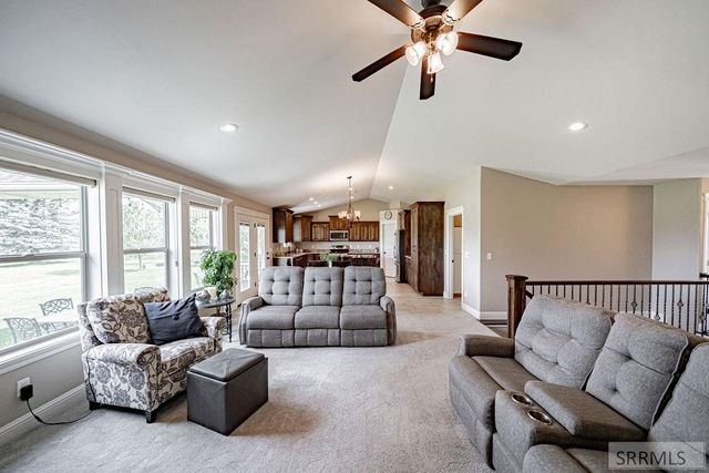 6334 Glen Abby Circle, Idaho Falls, ID 83401