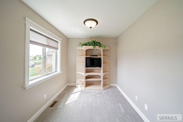 6334 Glen Abby Circle, Idaho Falls, ID 83401