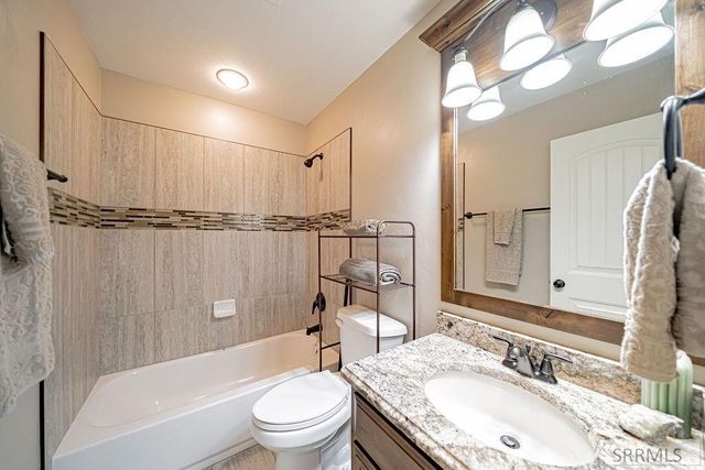 6334 Glen Abby Circle, Idaho Falls, ID 83401