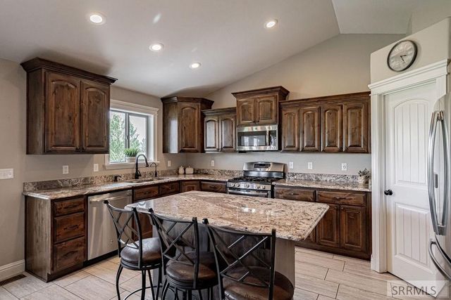 6334 Glen Abby Circle, Idaho Falls, ID 83401