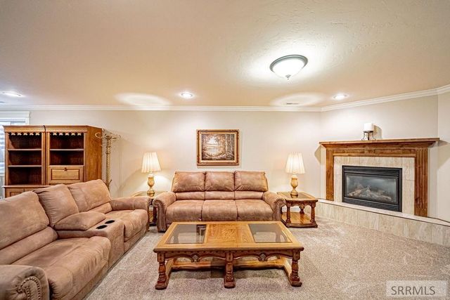 6334 Glen Abby Circle, Idaho Falls, ID 83401