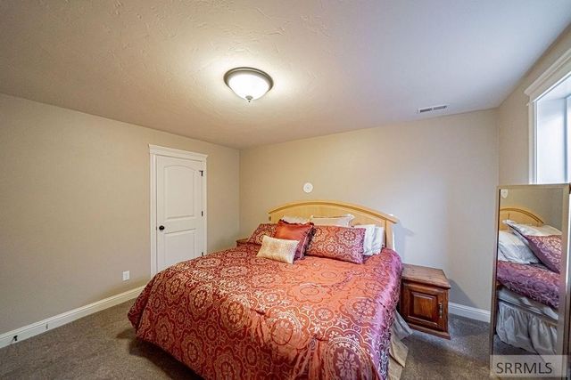 6334 Glen Abby Circle, Idaho Falls, ID 83401