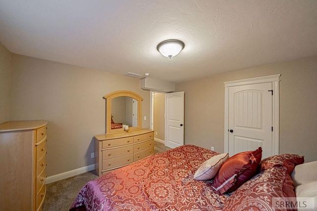 6334 Glen Abby Circle, Idaho Falls, ID 83401