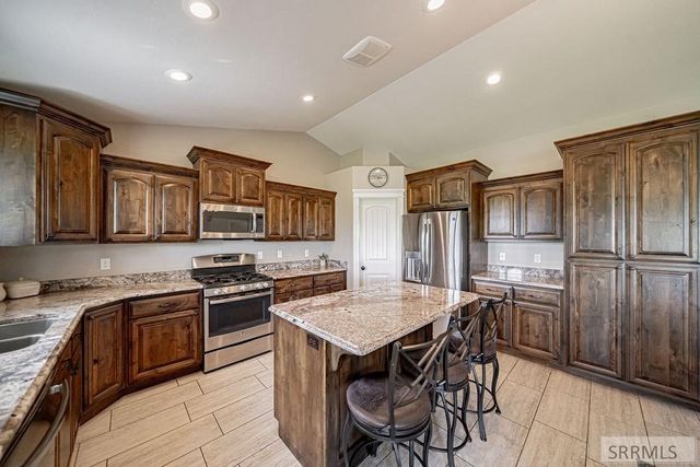 6334 Glen Abby Circle, Idaho Falls, ID 83401