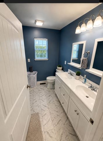 676 Parkway Dr, Smithville, TN 37166