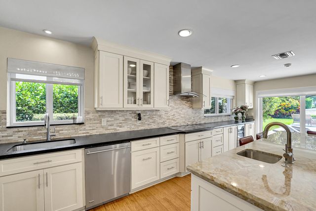 4961 Bocaire Boulevard, Boca Raton, FL 33487