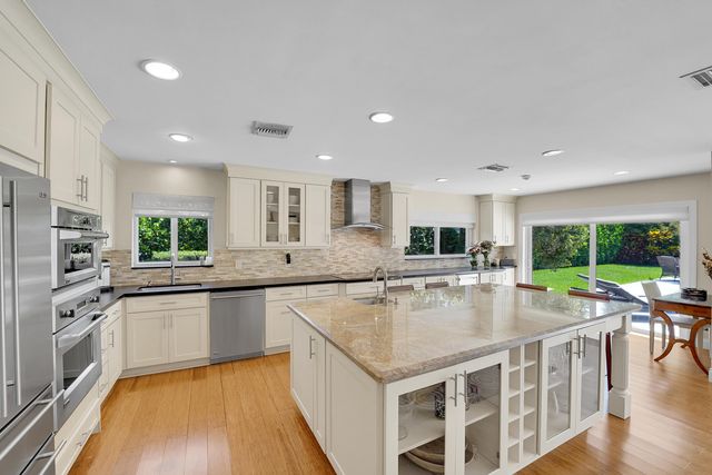 4961 Bocaire Boulevard, Boca Raton, FL 33487