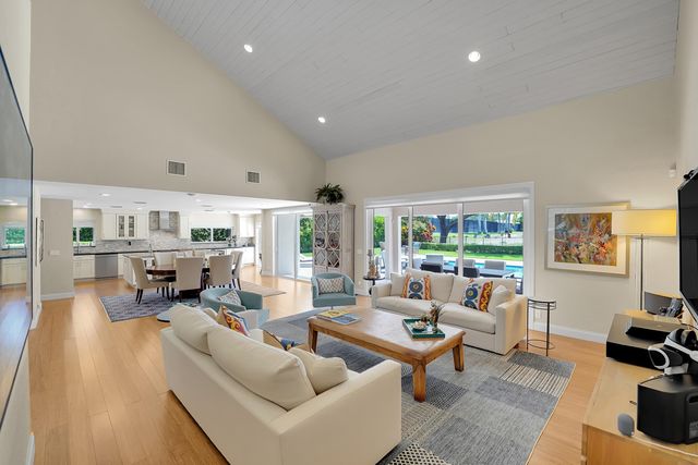 4961 Bocaire Boulevard, Boca Raton, FL 33487