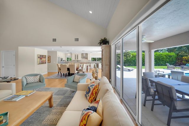 4961 Bocaire Boulevard, Boca Raton, FL 33487