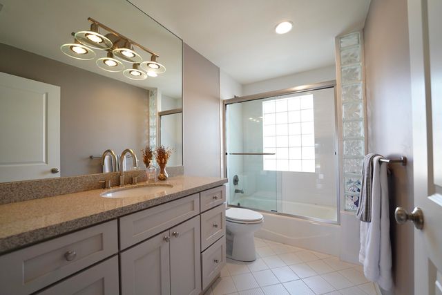 4961 Bocaire Boulevard, Boca Raton, FL 33487
