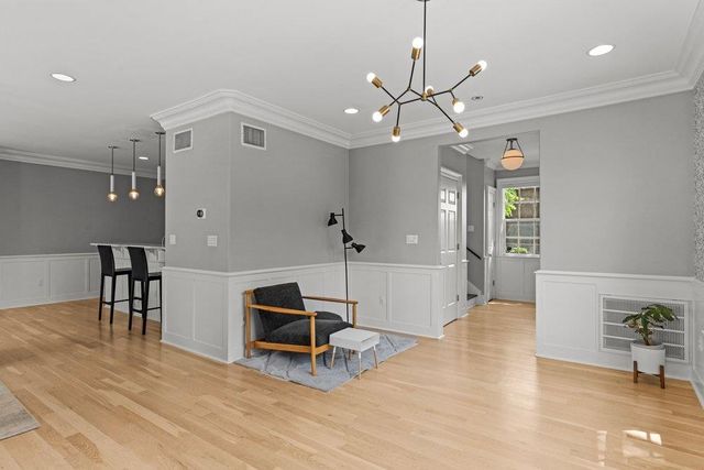 1609 Hartford RD A, Austin, TX 78703