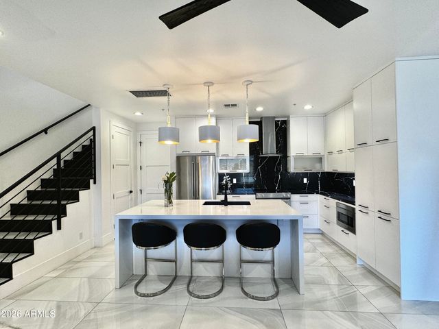 3107 N 70TH Street 1003, Scottsdale, AZ 85251
