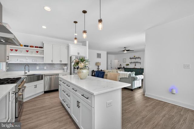 6471 SILK RD, Jeffersonton, VA 22724