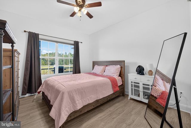 6471 SILK RD, Jeffersonton, VA 22724