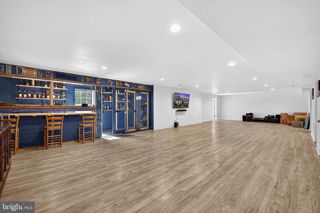 6471 SILK RD, Jeffersonton, VA 22724