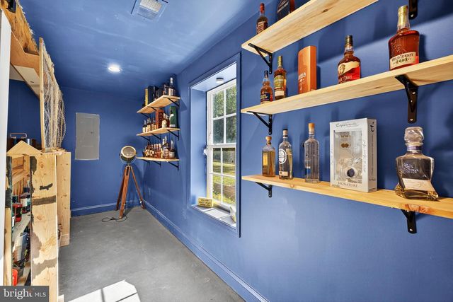 6471 SILK RD, Jeffersonton, VA 22724