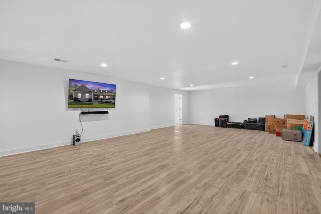 6471 SILK RD, Jeffersonton, VA 22724