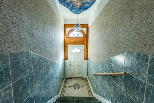 652 W Garfield Boulevard, Chicago, IL 60609