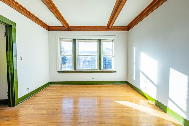 652 W Garfield Boulevard, Chicago, IL 60609