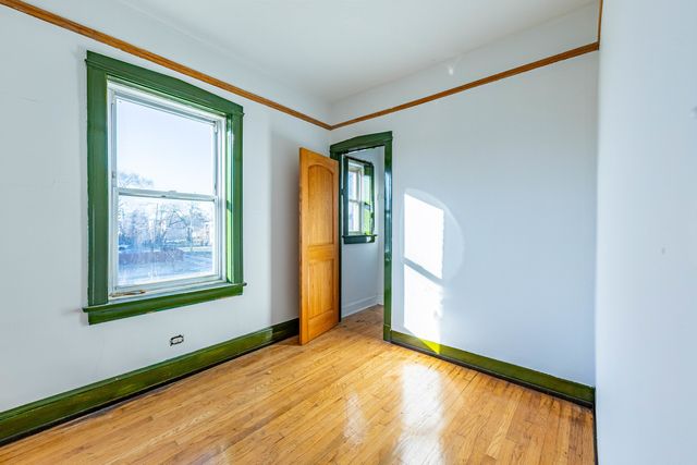 652 W Garfield Boulevard, Chicago, IL 60609