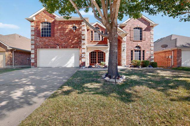 5919 Ridgeway Drive, Grand Prairie, TX 75052