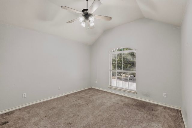 5919 Ridgeway Drive, Grand Prairie, TX 75052