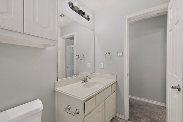 5919 Ridgeway Drive, Grand Prairie, TX 75052
