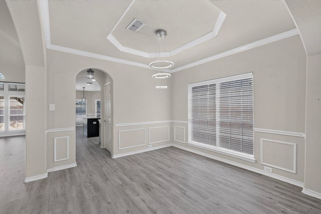 5919 Ridgeway Drive, Grand Prairie, TX 75052