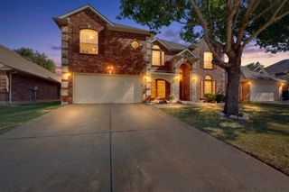 5919 Ridgeway Drive, Grand Prairie, TX 75052